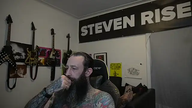 Snapshot of StevenRiseNYC chatting on 30, 6, 2026 StevenRiseNYC online show from 30, 6, 2026
