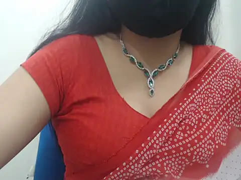 Lovely Siri 23 online show from 8, 4, 2026