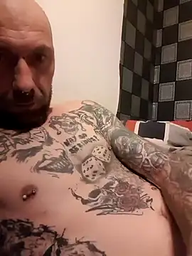 PIercingBoy38 online show from 9, 3, 2025