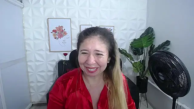 Snapshot of Valentinaa_mature chatting on 15, 2, 2025 Valentinaa mature online show from 15, 2, 2025