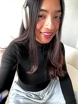 Snapshot of Bellafr chatting on 15, 10, 2025 Bellafr online show from 15, 10, 2025