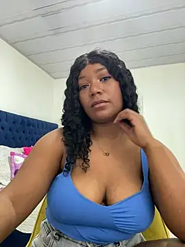 Snapshot of NanaRose77 chatting on 1, 5, 2026 NanaRose77 online show from 1, 5, 2026