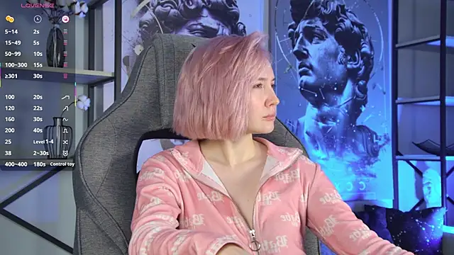 ReiYosimoto online show from 5, 11, 2025