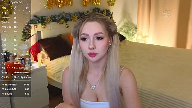 Snapshot of Lexitey chatting on 8, 12, 2024 Lexitey online show from 8, 12, 2024