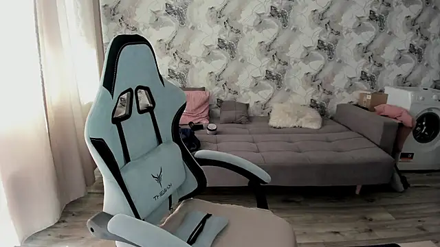 Snapshot of Lis_Kollen chatting on 1, 4, 2026 Lis Kollen online show from 1, 4, 2026