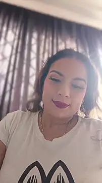 Snapshot of gisellsaenz chatting on 25, 2, 2026 gisellsaenz online show from 25, 2, 2026