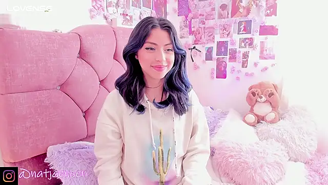 natalie jaensen online show from 14, 2, 2025