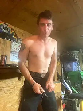 Snapshot of DillPie chatting on 10, 9, 2025 DillPie online show from 10, 9, 2025