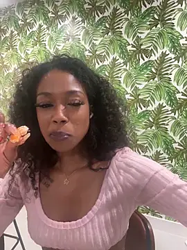 mismialove online show from 17, 5, 2026