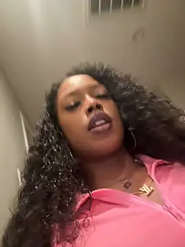 mismialove online show from 28, 5, 2026