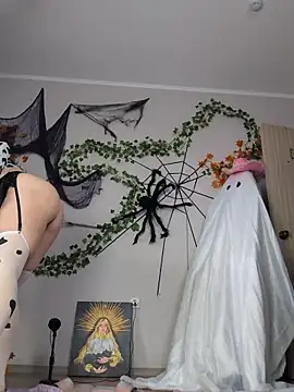 Silvia Santorskii online show from 27, 10, 2025