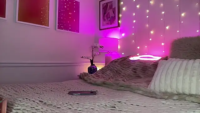 Fitnessbabe69 online show from 8, 2, 2026